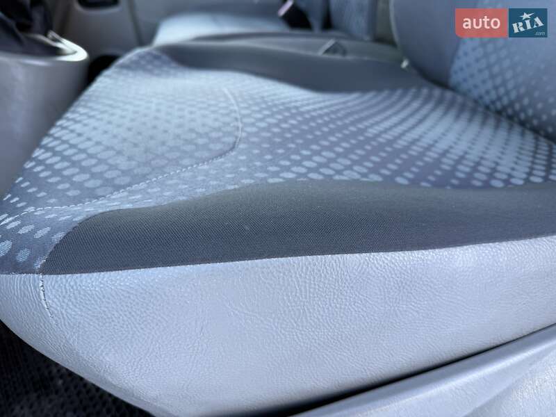 Минивэн Renault Trafic 2007 в Ровно