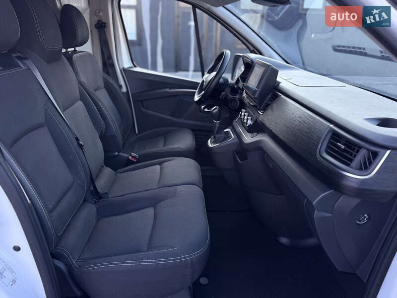 Минивэн Renault Trafic 2022 в Ивано-Франковске