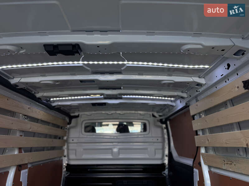 Минивэн Renault Trafic 2022 в Ивано-Франковске