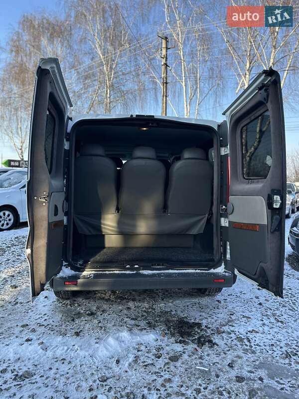 Минивэн Renault Trafic 2010 в Смеле