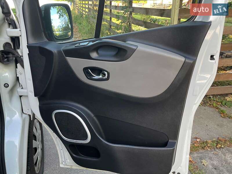 Грузовой фургон Renault Trafic 2018 в Киеве