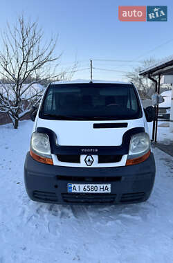 Грузовой фургон Renault Trafic 2002 в Вышгороде