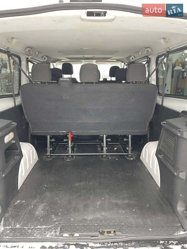 Минивэн Renault Trafic 2015 в Калуше