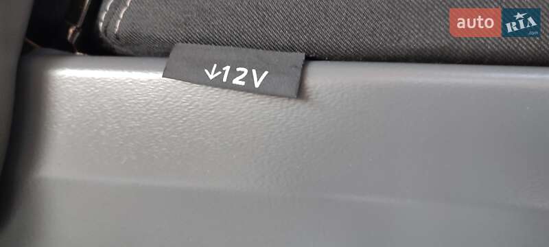 Минивэн Renault Trafic 2017 в Луцке фото 27 Минивэн Renault Trafic 2017 в Луцке