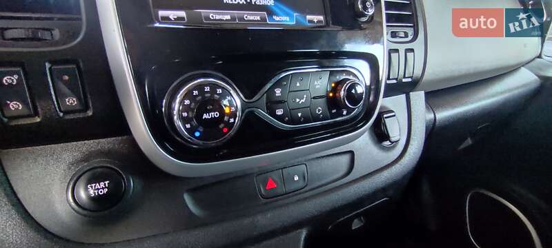 Минивэн Renault Trafic 2017 в Луцке фото 36 Минивэн Renault Trafic 2017 в Луцке