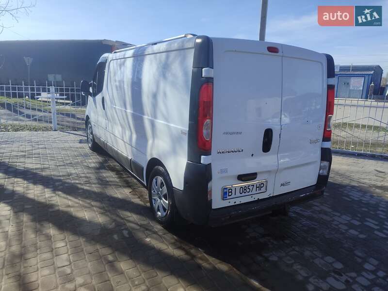 Грузовой фургон Renault Trafic 2011 в Полтаве фото 5 Грузовой фургон Renault Trafic 2011 в Полтаве