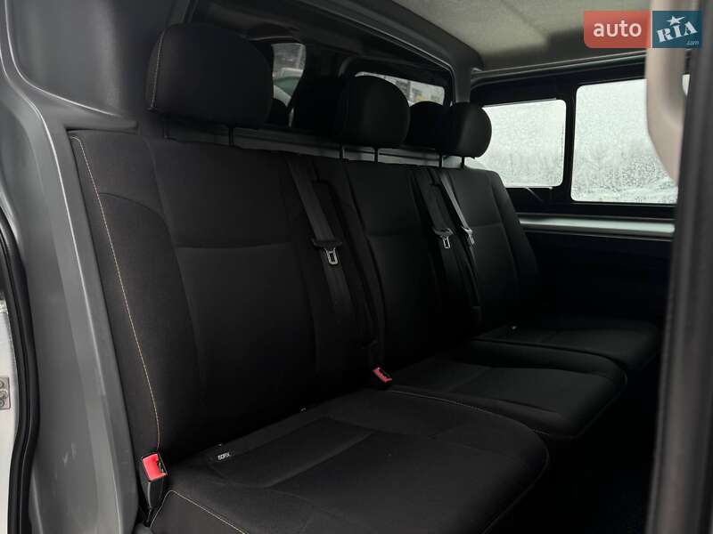 Грузопассажирский фургон Renault Trafic 2018 в Ровно фото 34 Грузопассажирский фургон Renault Trafic 2018 в Ровно
