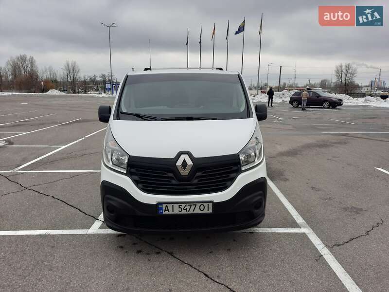 Грузовой фургон Renault Trafic 2016 в Киеве фото Грузовой фургон Renault Trafic 2016 в Киеве