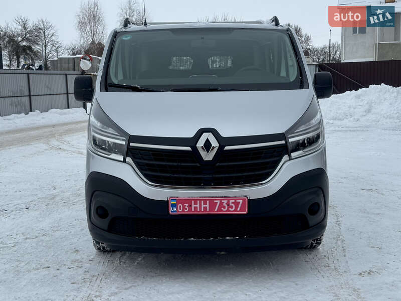 Грузопассажирский фургон Renault Trafic 2020 в Дубно