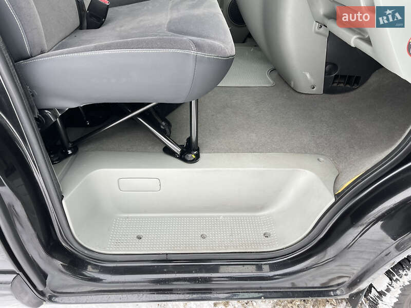 Мінівен Renault Trafic 2012 в Луцьку фото 48 Мінівен Renault Trafic 2012 в Луцьку