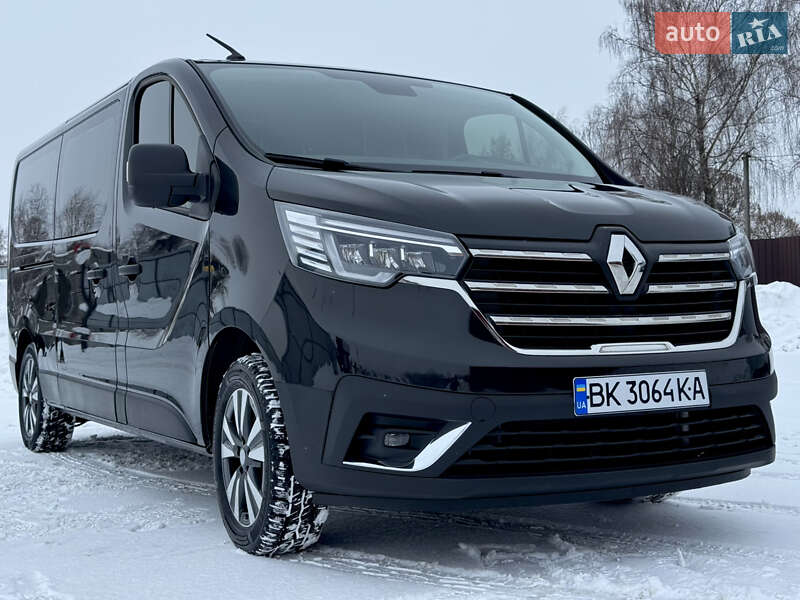 Минивэн Renault Trafic 2022 в Дубно фото Минивэн Renault Trafic 2022 в Дубно
