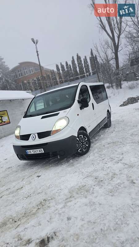 Минивэн Renault Trafic 2006 в Черновцах фото 10 Минивэн Renault Trafic 2006 в Черновцах