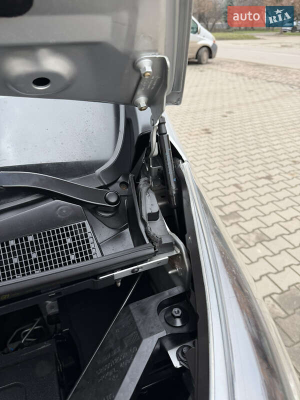 Грузопассажирский фургон Renault Trafic 2017 в Дубно