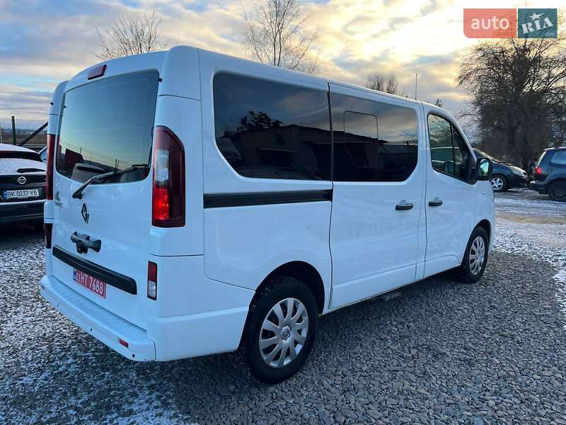 Минивэн Renault Trafic 2021 в Дубно