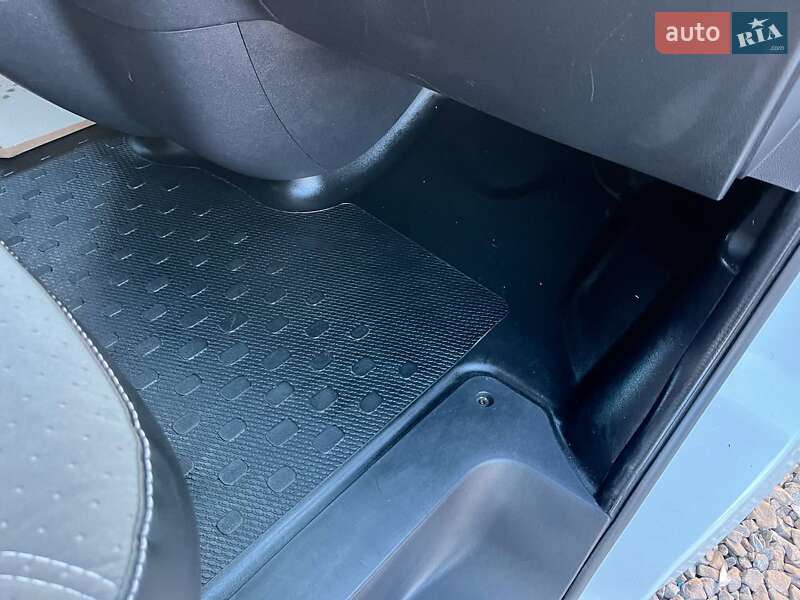 Минивэн Renault Trafic 2021 в Дубно