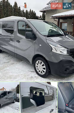 Грузопассажирский фургон Renault Trafic 2018 в Киеве