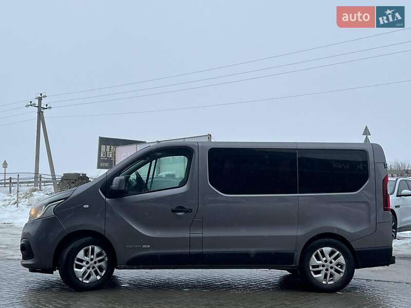 Мінівен Renault Trafic 2015 в Львові