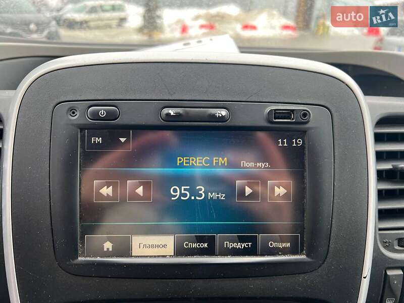 Мінівен Renault Trafic 2015 в Львові