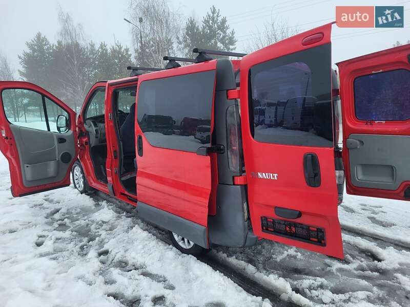 Минивэн Renault Trafic 2005 в Хмельницком