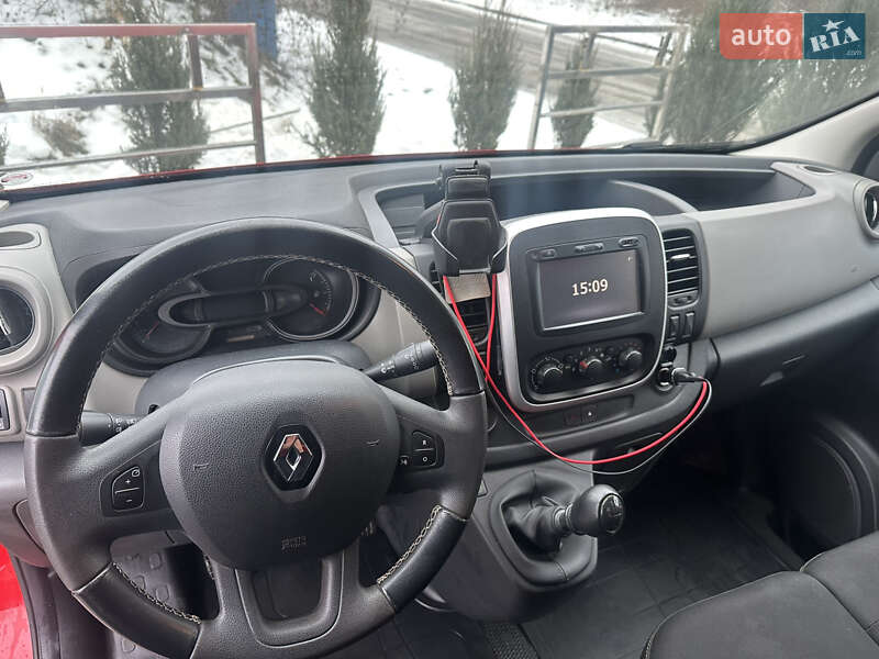 Грузовой фургон Renault Trafic 2018 в Полтаве фото 15 Грузовой фургон Renault Trafic 2018 в Полтаве
