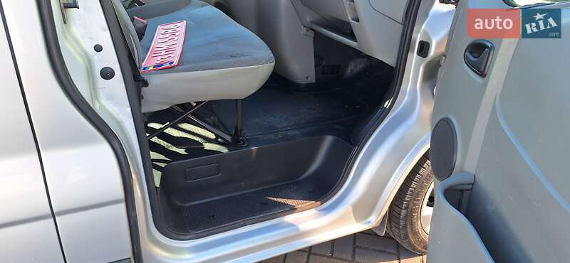 Мінівен Renault Trafic 2009 в Луцьку