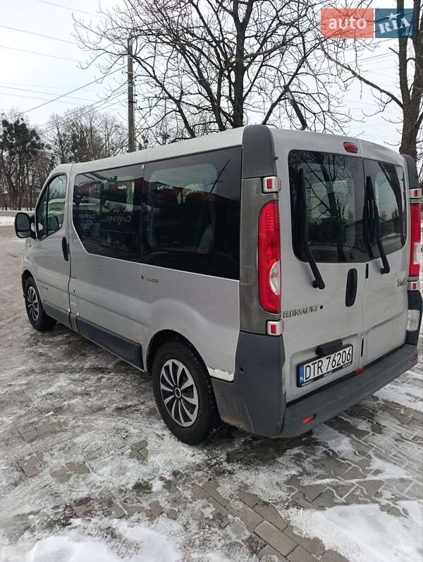 Мінівен Renault Trafic 2007 в Стрию фото 4 Мінівен Renault Trafic 2007 в Стрию