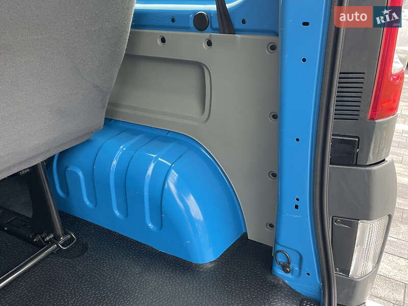 Минивэн Renault Trafic 2012 в Луцке