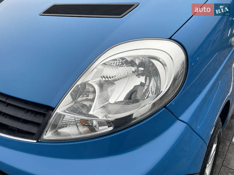 Минивэн Renault Trafic 2012 в Луцке