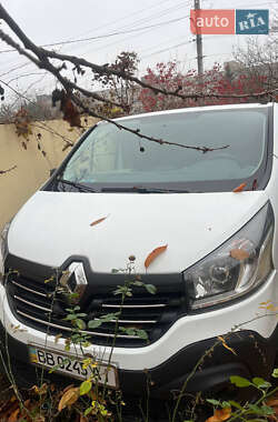 Другие грузовики Renault Trafic 2015 в Харькове