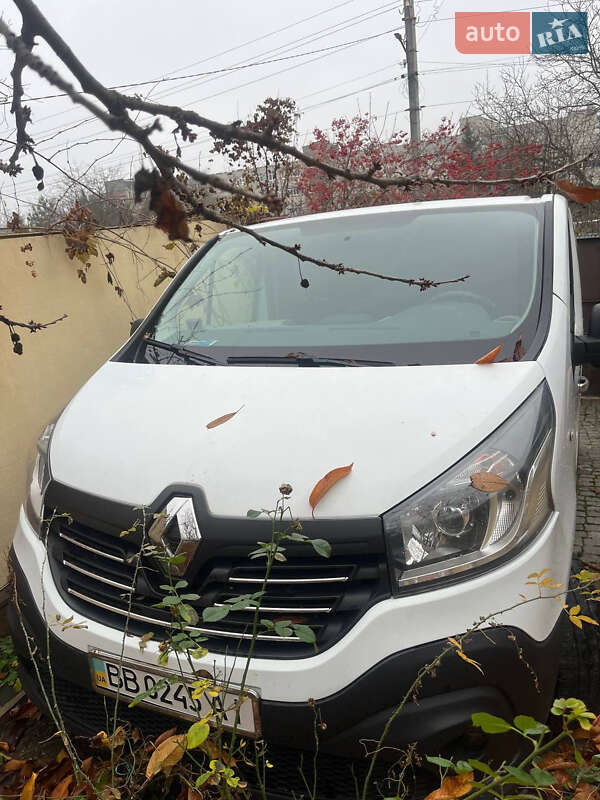 Другие грузовики Renault Trafic 2015 в Харькове