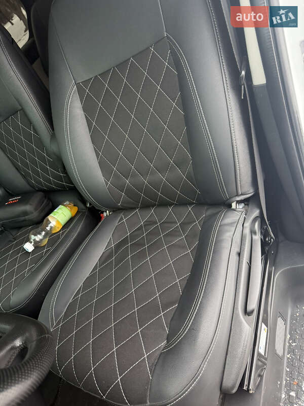 Мінівен Renault Trafic 2015 в Володимирі