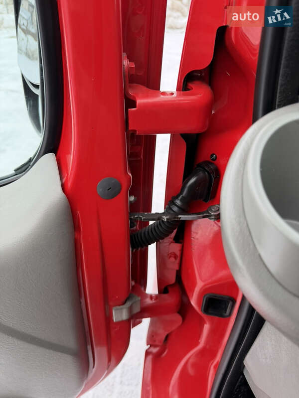 Мінівен Renault Trafic 2013 в Дубні