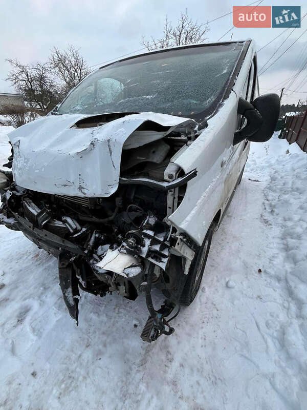 Грузопассажирский фургон Renault Trafic 2012 в Житомире