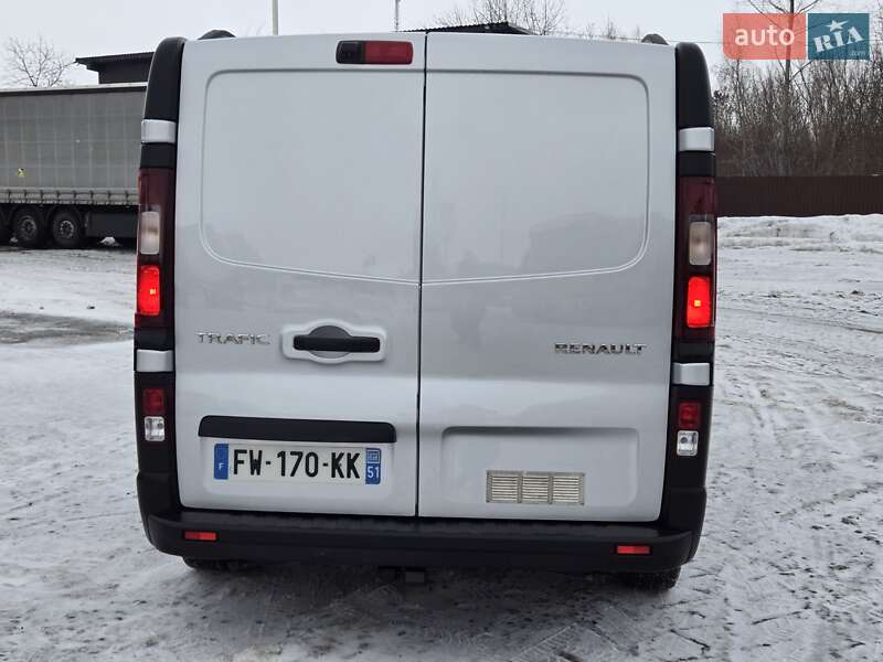 Вантажопасажирський фургон Renault Trafic 2020 в Луцьку