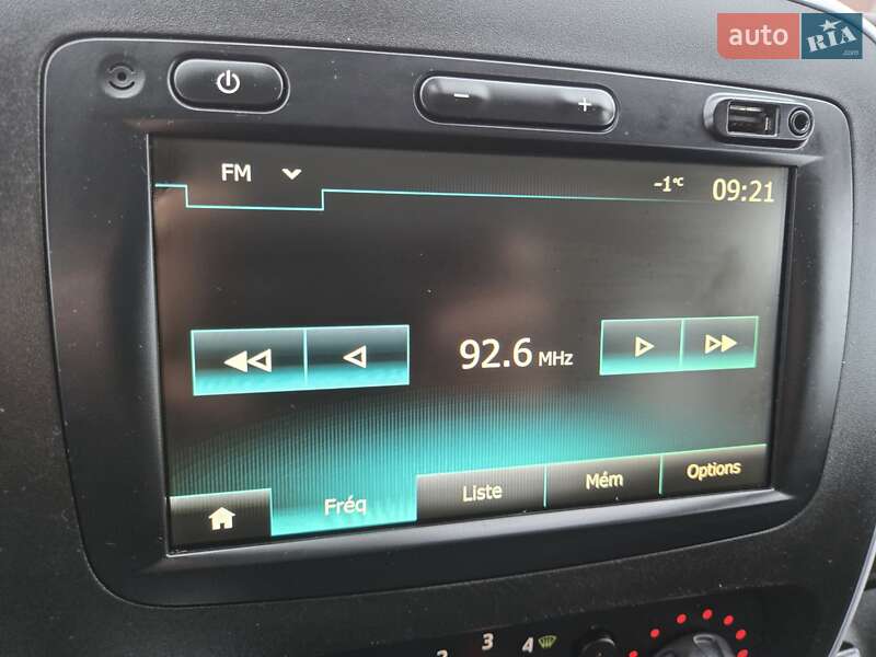 Вантажопасажирський фургон Renault Trafic 2020 в Луцьку