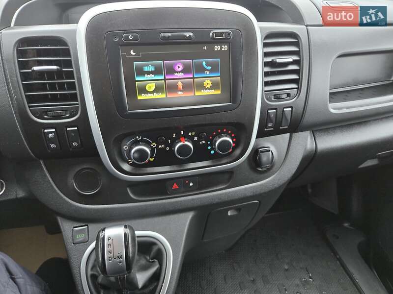 Вантажопасажирський фургон Renault Trafic 2020 в Луцьку