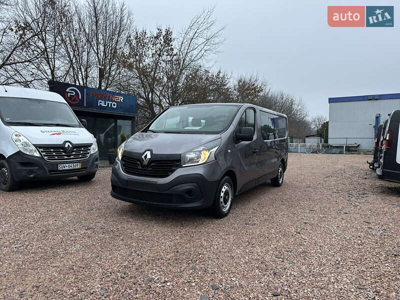 Минивэн Renault Trafic 2018 в Ровно
