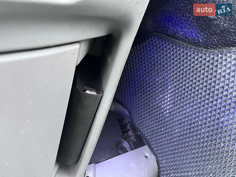 Вантажний фургон Renault Trafic 2013 в Києві