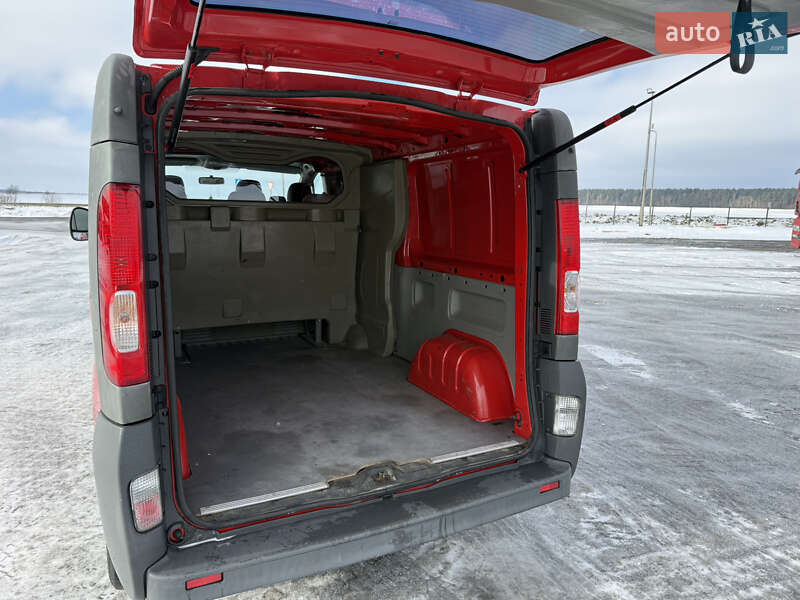 Мінівен Renault Trafic 2012 в Радивиліві