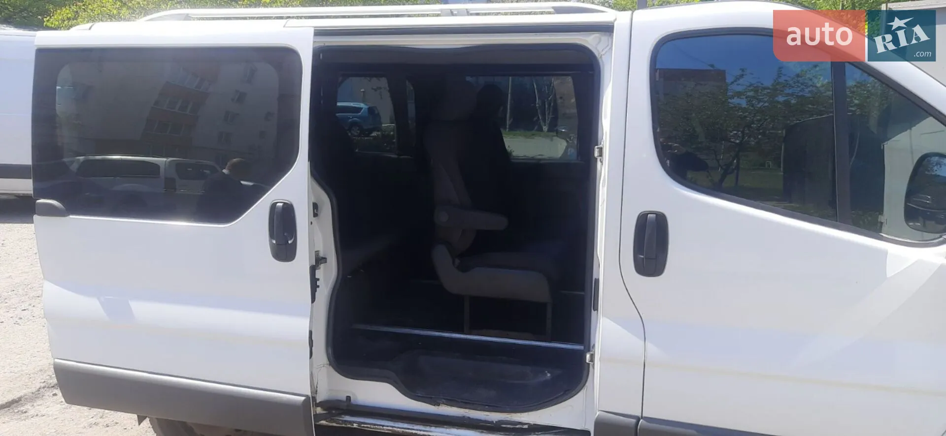 2010 Renault Trafic - мініатюра 16