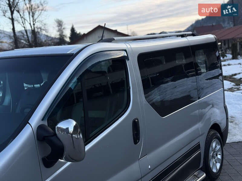 Минивэн Renault Trafic 2007 в Межгорье