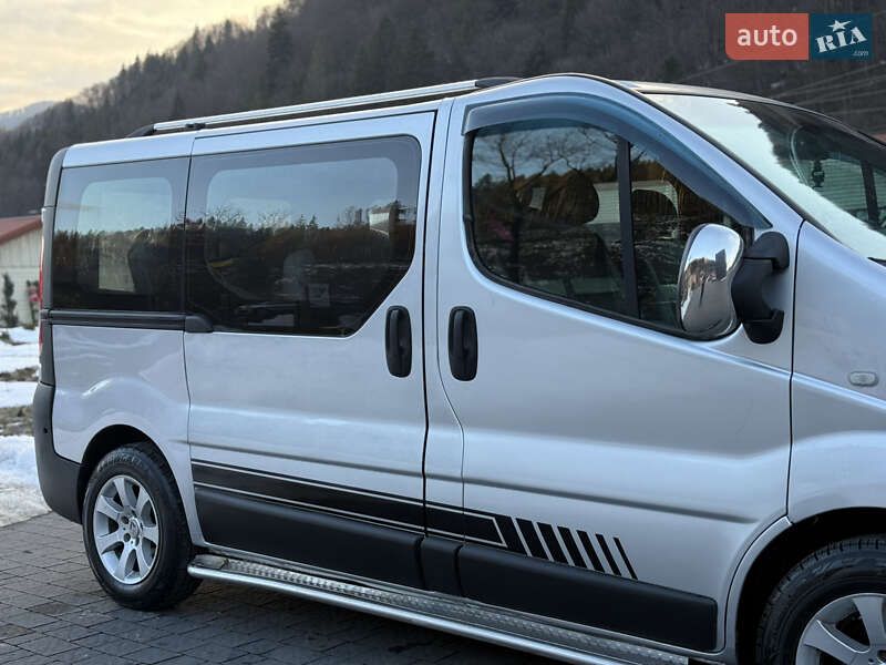 Минивэн Renault Trafic 2007 в Межгорье