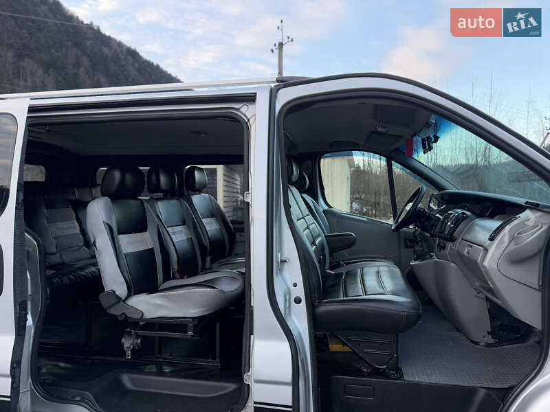 Минивэн Renault Trafic 2007 в Межгорье