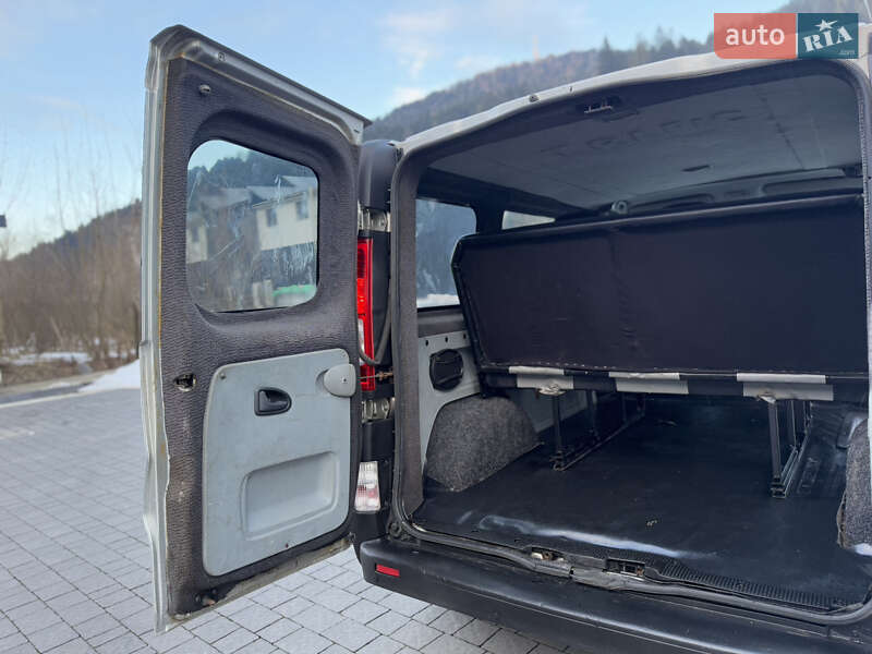 Минивэн Renault Trafic 2007 в Межгорье