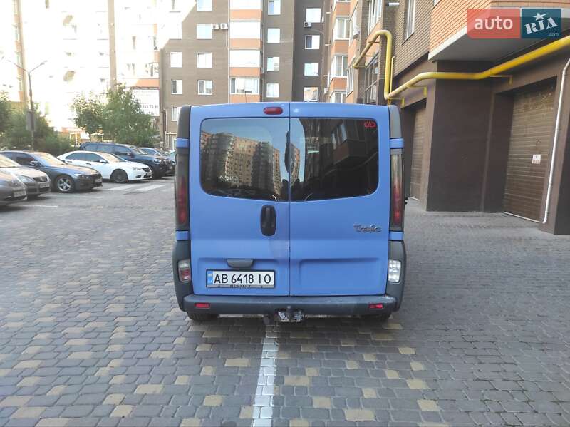 Мінівен Renault Trafic 2006 в Вінниці фото 5 Мінівен Renault Trafic 2006 в Вінниці