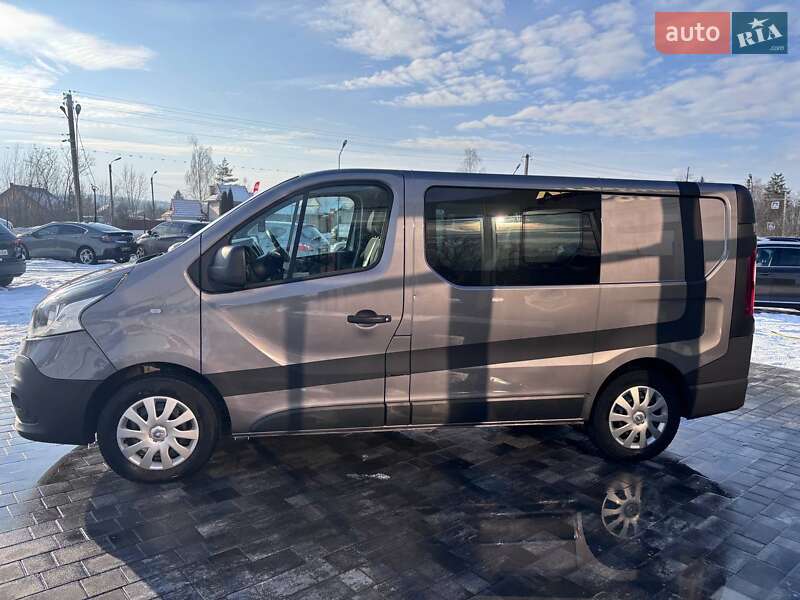 Грузопассажирский фургон Renault Trafic 2016 в Коломые
