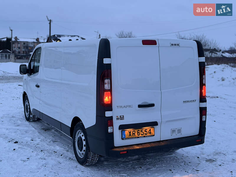 Вантажний фургон Renault Trafic 2022 в Рівному