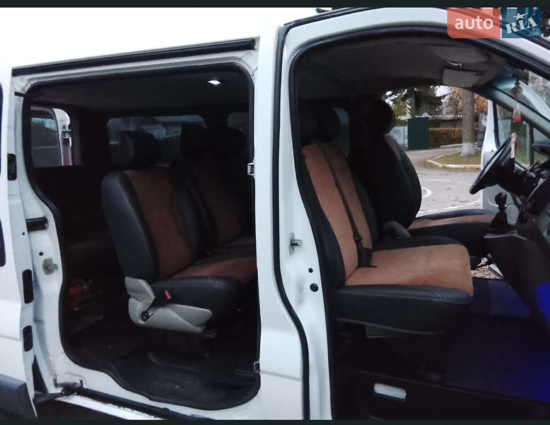 Мінівен Renault Trafic 2005 в Летичіві фото 13 Мінівен Renault Trafic 2005 в Летичіві