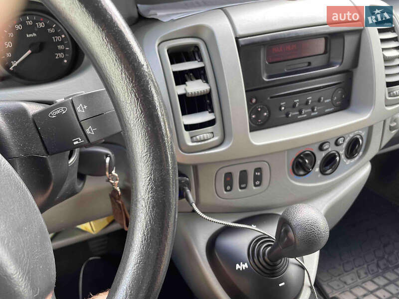 Мінівен Renault Trafic 2010 в Кременці фото 11 Мінівен Renault Trafic 2010 в Кременці