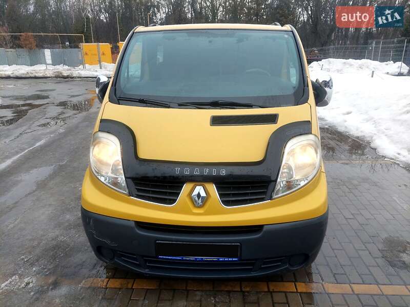Мінівен Renault Trafic 2007 в Львові
